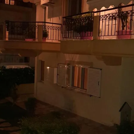 Lägenhet La Maison De Keti Kalampaka
